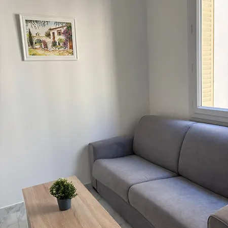 Apartment Proche Tram Acces Centre