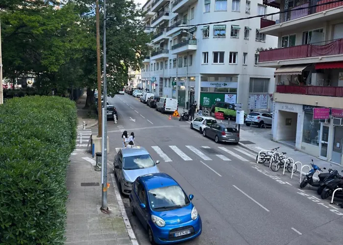 Proche Tram Acces Centre Nice