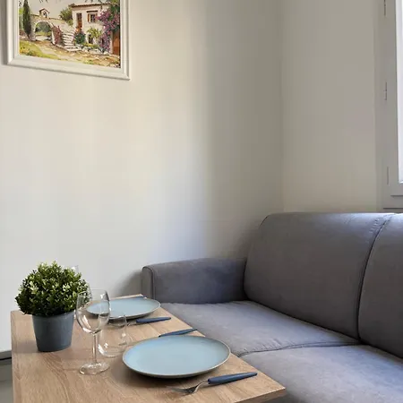 Appartement Proche Tram Accès Centre Nice